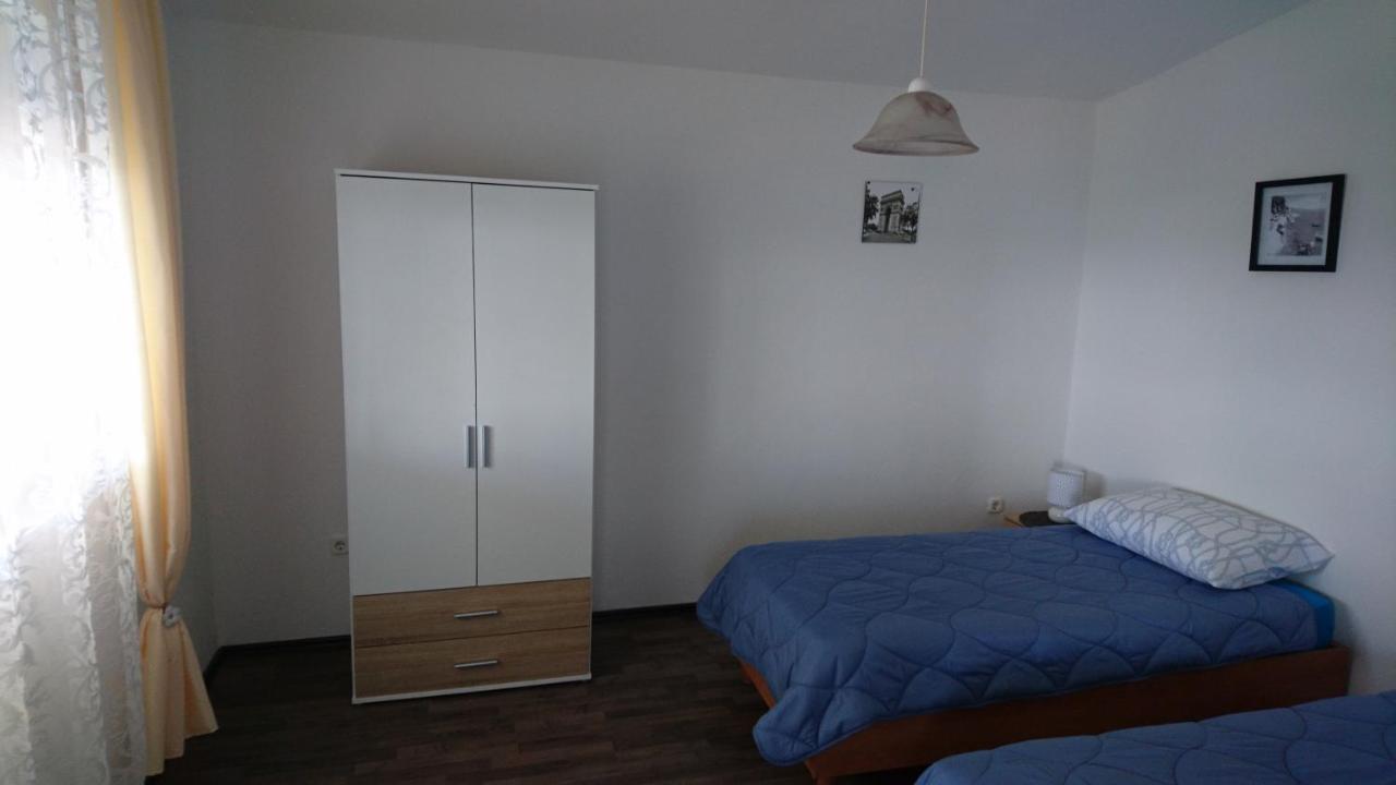 apartman vuleta Ražanac Extérieur photo