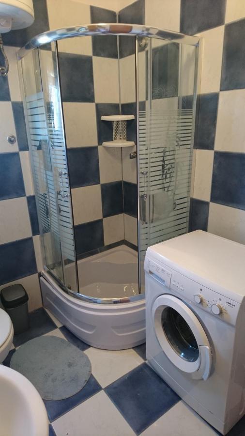 apartman vuleta Ražanac Extérieur photo